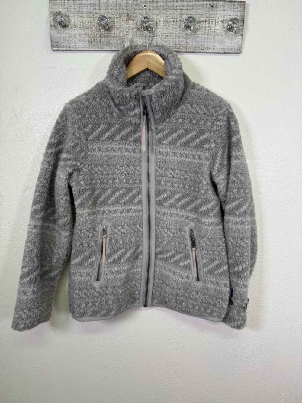 Patagonia Women's Divided Sky Jacket Wandering Woods Salt Grey Gorpcore Small